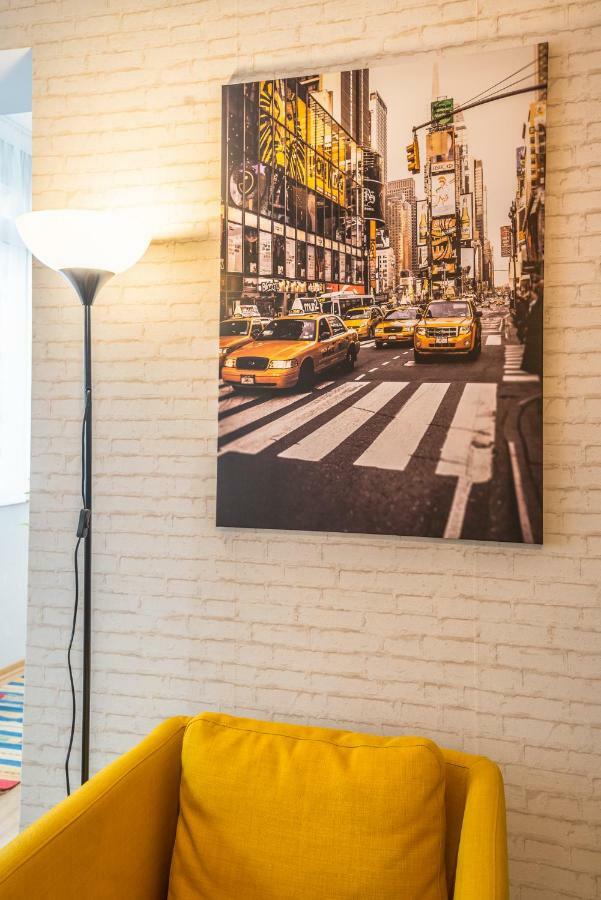 5Th Avenue Sofia Two Bedroom, Two Bathroom, Positano Street Suite By Flat Mаnager المظهر الخارجي الصورة