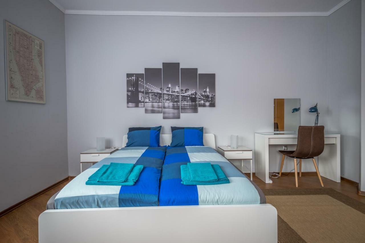 5Th Avenue Sofia Two Bedroom, Two Bathroom, Positano Street Suite By Flat Mаnager المظهر الخارجي الصورة